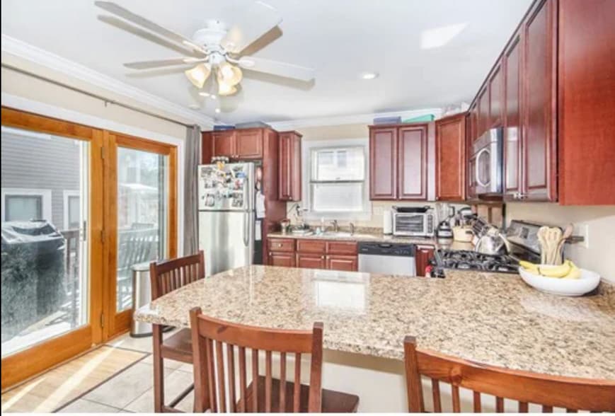 Building Photo - 4 Patterson St