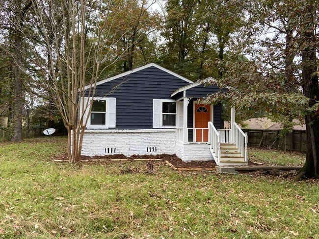 Primary Photo - 1442 Bass Ave