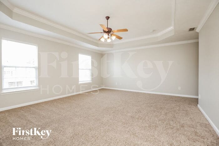 Building Photo - 1044 Lakewalk Dr