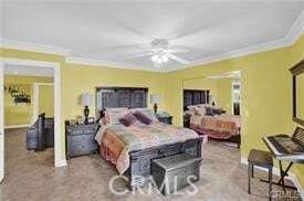 Building Photo - 2440 Los Alisos Dr