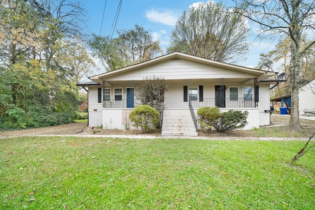 Building Photo - 150 Lawton Rd