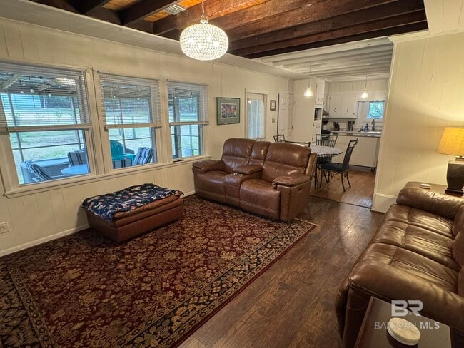 Building Photo - 19156 Heard Rd