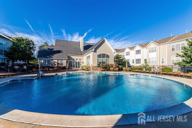 Building Photo - 454 Gawron Ct