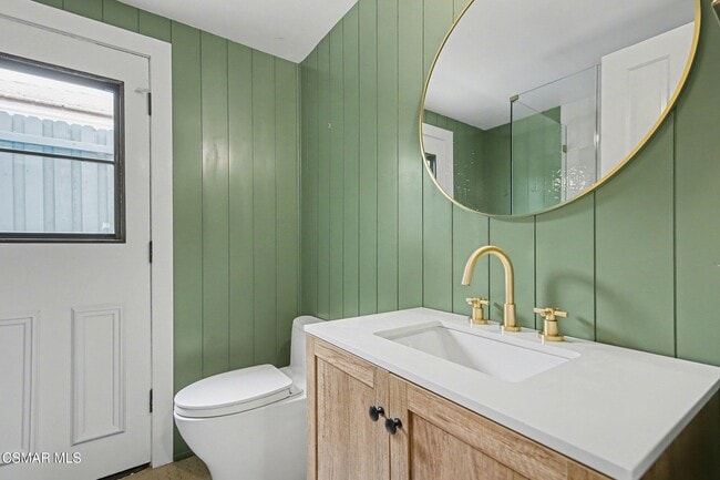 Building Photo - 1292 Brookview Ave