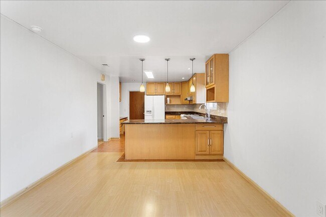 Building Photo - 1229 Coral Reef Pl