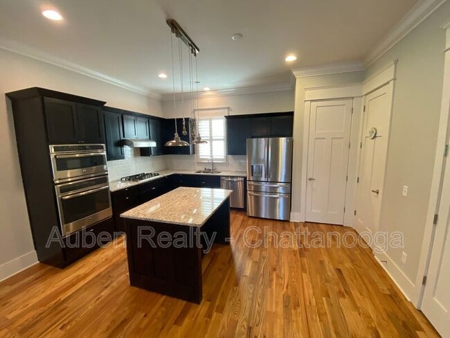 Building Photo - 602 Mariner Way