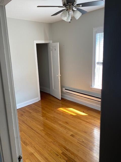 Building Photo - 3917 N Southport Ave