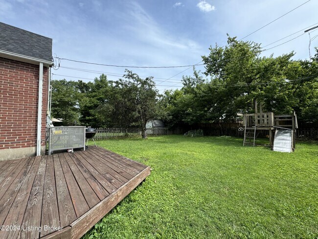 Building Photo - 249 Norbourne Blvd