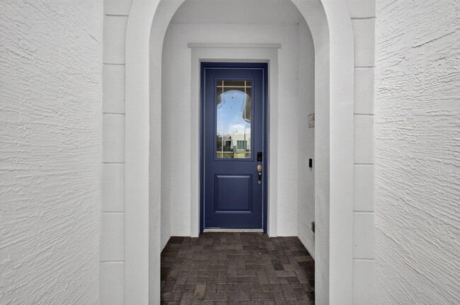 Building Photo - 16293 Melogold Dr