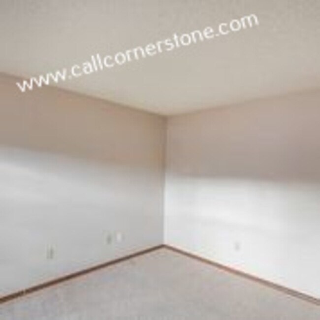 Building Photo - 630 Fernglen Ct