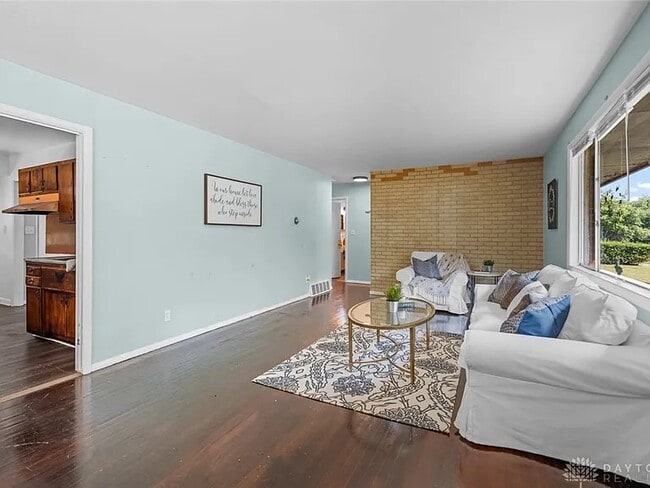 Building Photo - 23 Stubbs Dr