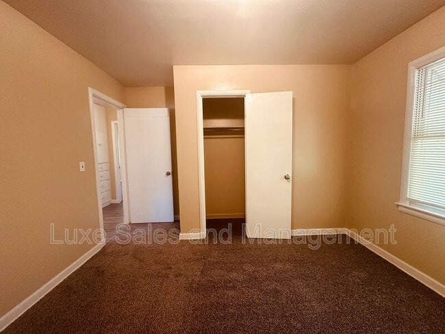 Building Photo - 3134 NW 49th St