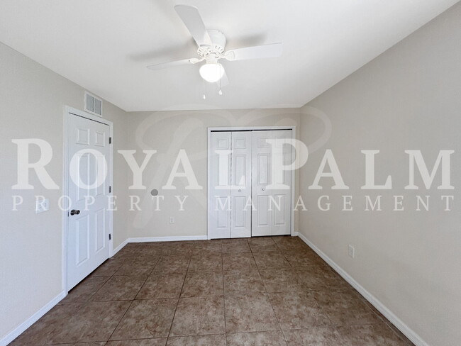 Building Photo - 3 Bed 2 Bath in Cape Coral — Curb Appeal. Fresh Style. Zero Hassle.