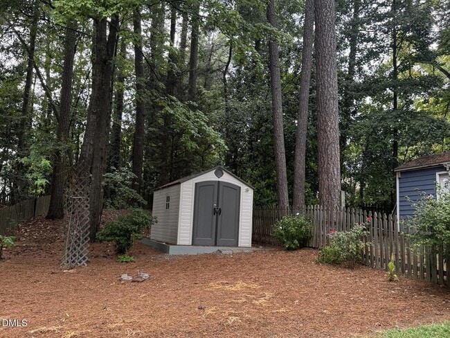 Building Photo - 5019 Simmons Branch Trail