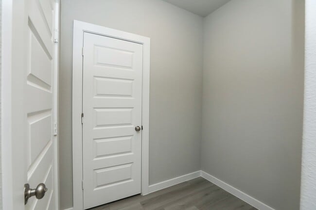 Building Photo - 14110 Greystone Ter St