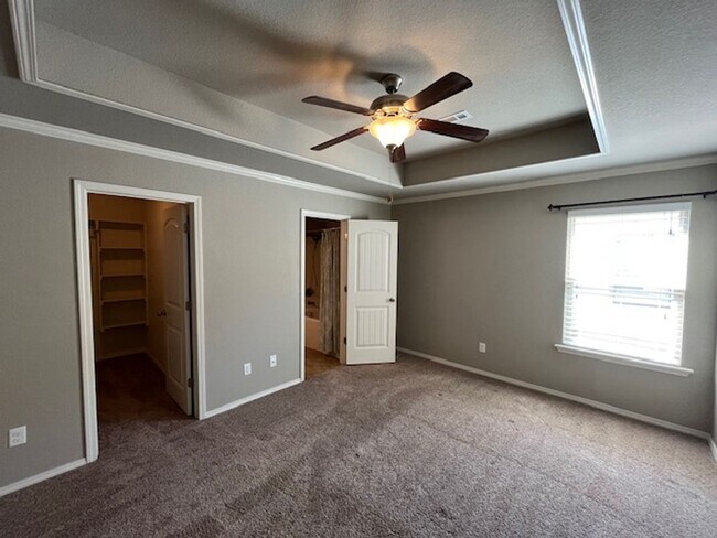 Building Photo - 2720 Brighton Pl