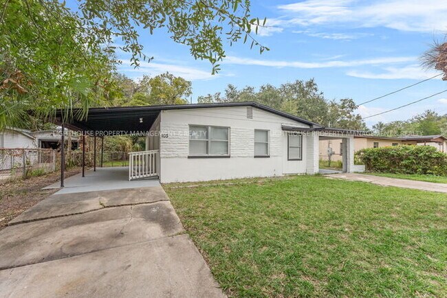 Building Photo - COMING SOON! 3 bed/1 bath!