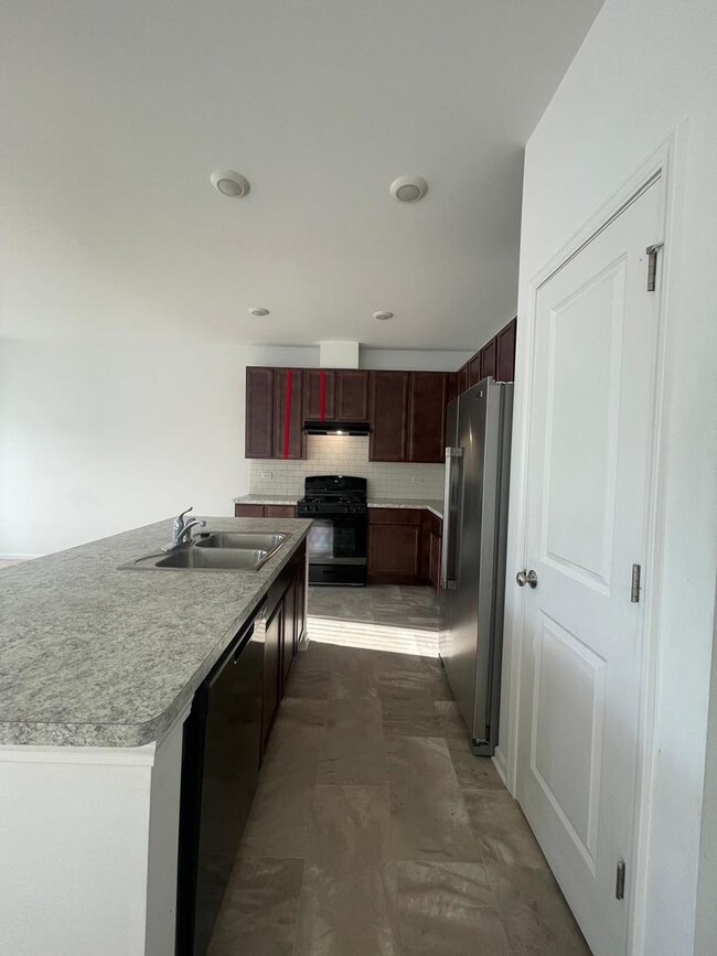 Building Photo - 4219 Chelsea Mnr Cir