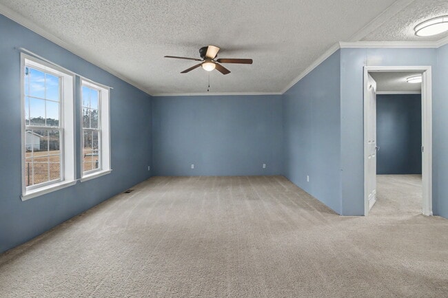 Building Photo - 212 Shipmans Pike