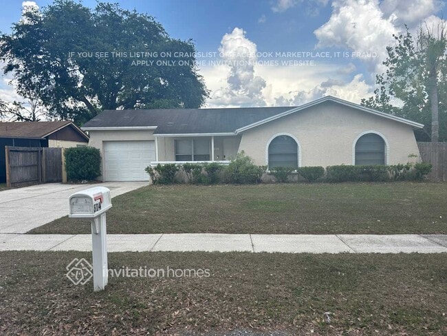Primary Photo - 614 Highview Cir S
