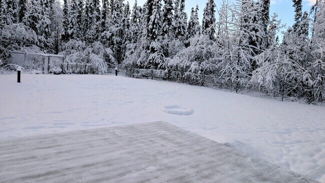 Building Photo - 3885 Sonoma Ave