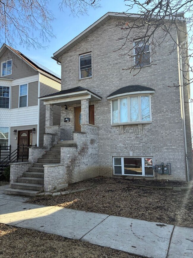 Building Photo - 5309 30th Pl