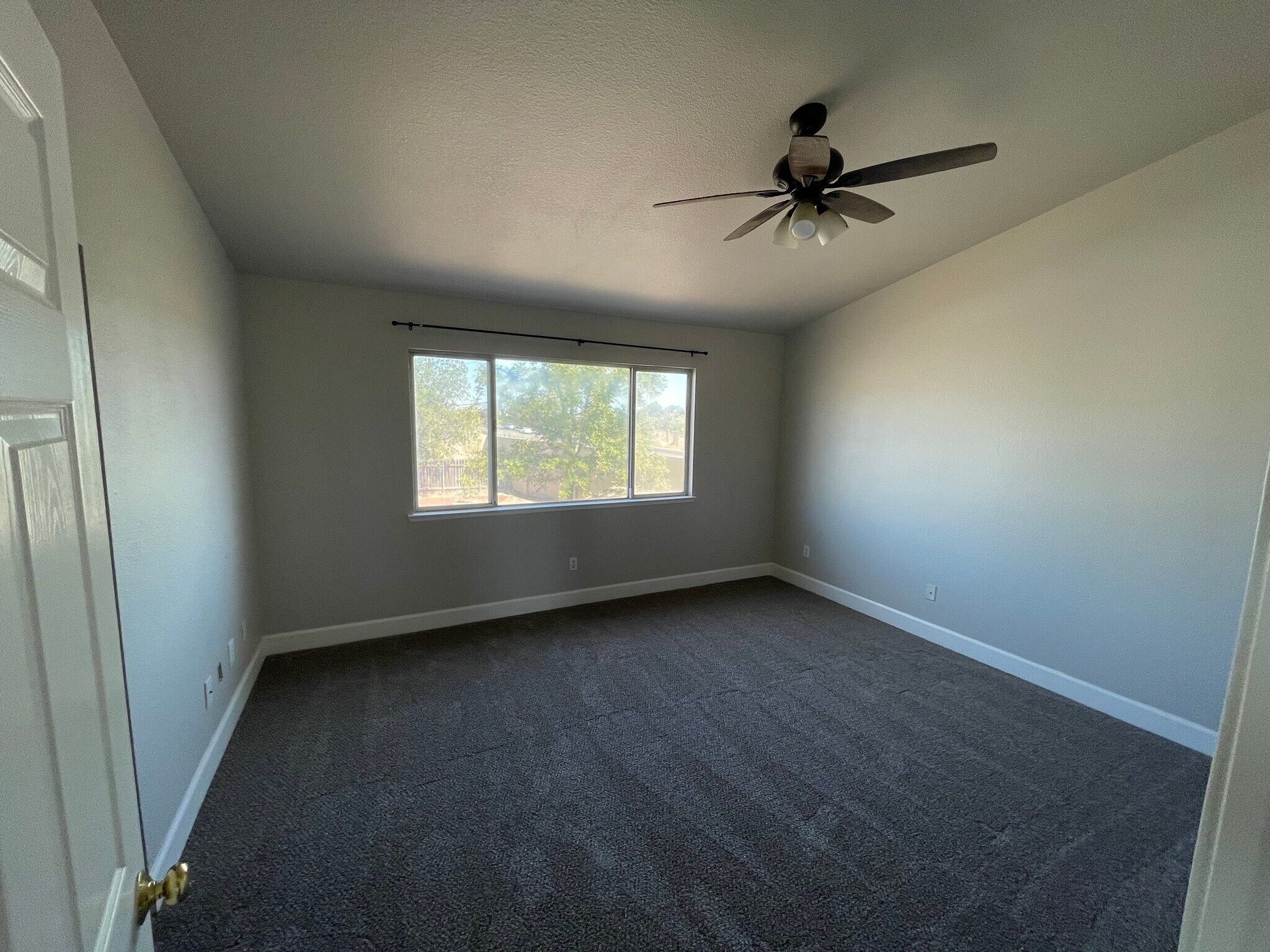 master bedroom - 3978 Seagull Ct