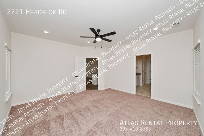 Building Photo - 2221 Headrick Rd