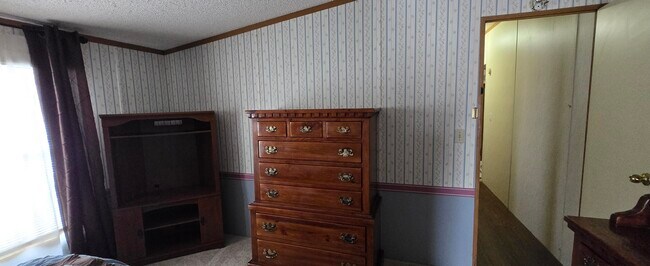 Building Photo - 679 S Eighty Eight Rd