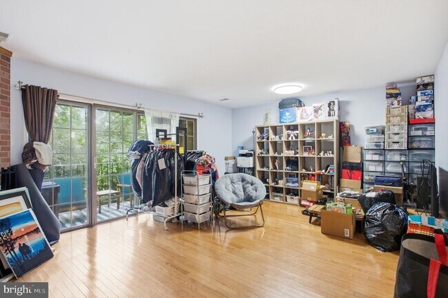 Building Photo - 2042 Headlands Cir
