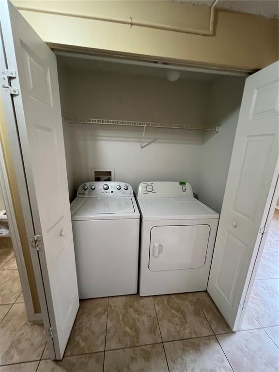 Building Photo - 10855 Windsor Walk Dr