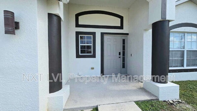 Building Photo - 1231 NW 22nd Ave