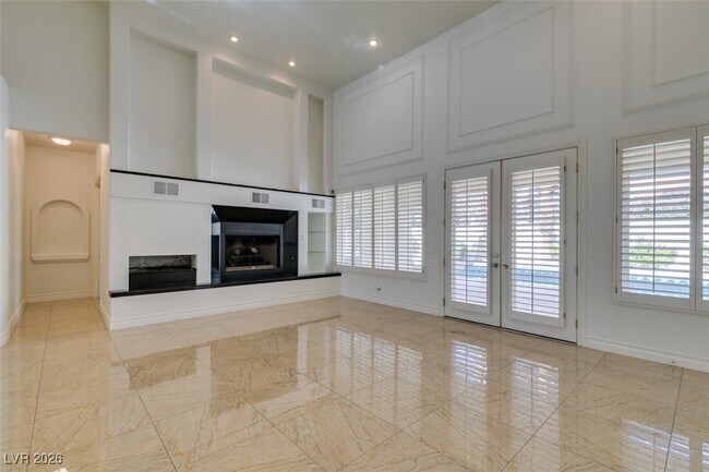 Building Photo - 8706 Mesa Madera Dr