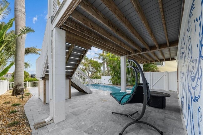 Building Photo - 12112 Lagoon Ln