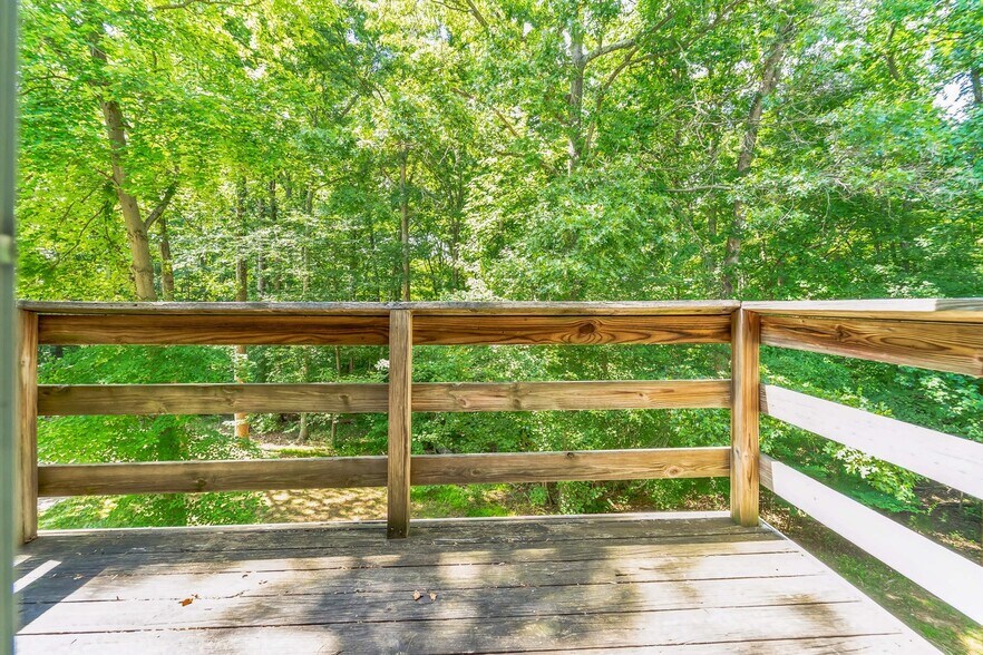 Building Photo - 11410 Little Patuxent Pky