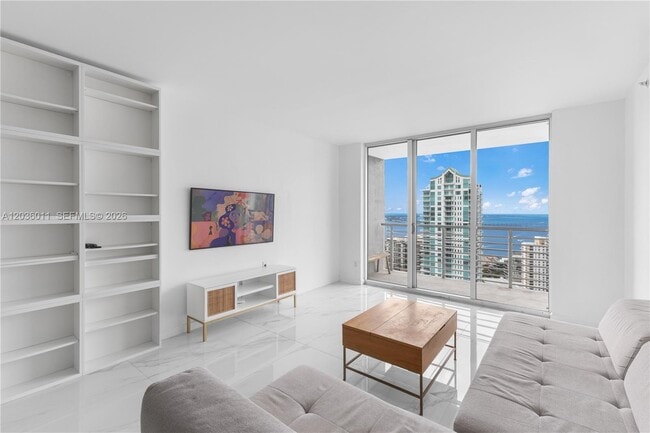 Building Photo - 325 S Biscayne Blvd