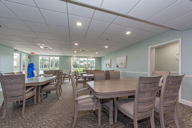 Building Photo - 2700 N Hwy A1A