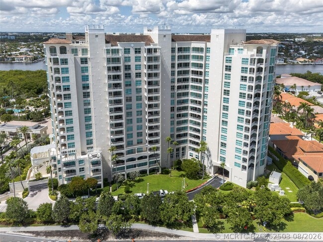 Building Photo - 3700 S Ocean Blvd