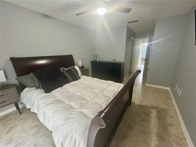 Building Photo - 3667 Powder Horn Pl