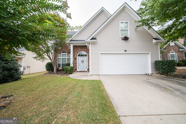 Primary Photo - 334 Stillwood Dr