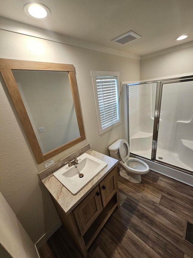 Building Photo - Springfield Meadows