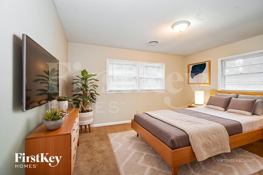 Building Photo - 1083 Richland Dr