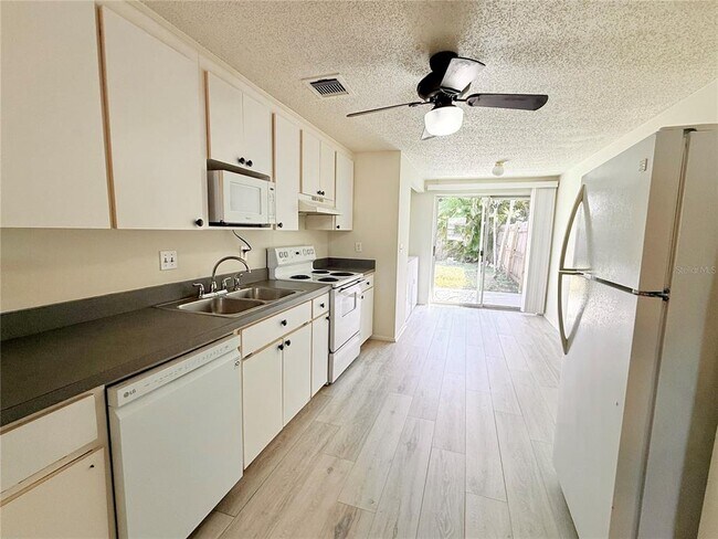 Building Photo - 4107 78th St W