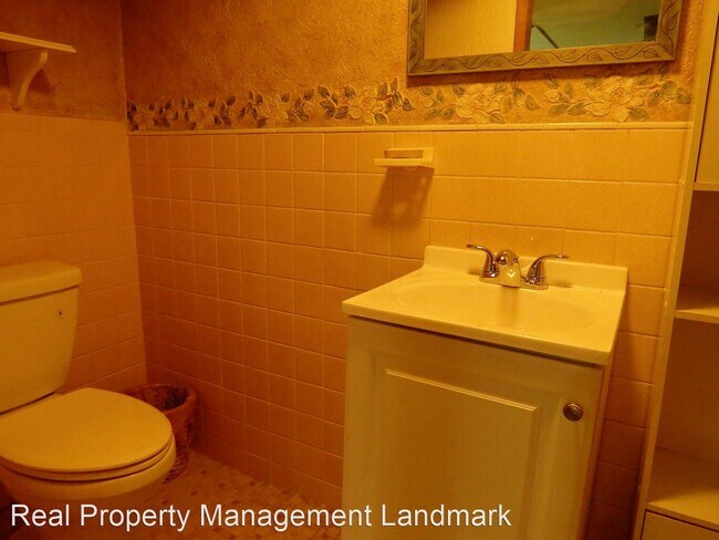 Building Photo - 4 br, 2 bath House - 626 South 12th Street