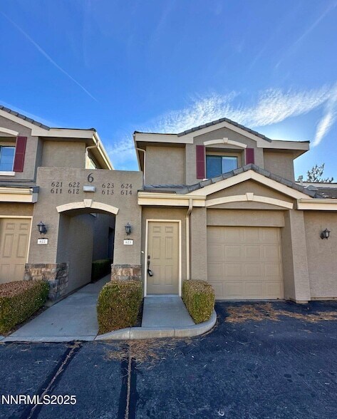 Building Photo - 900 S Meadows Pkwy