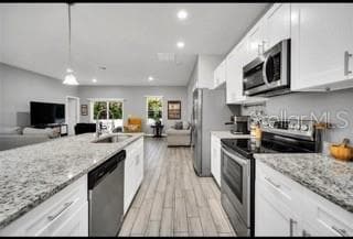 Building Photo - 241 Grouper Ct