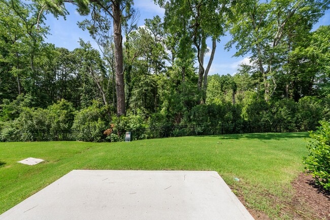 Building Photo - 82 Whitesell Way
