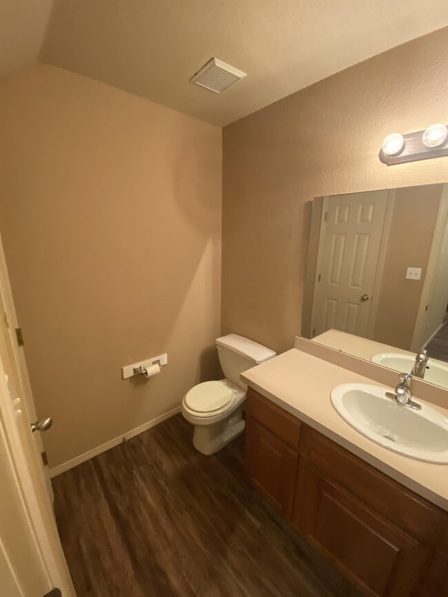 Building Photo - 2808 Fairway Hamlet Ct