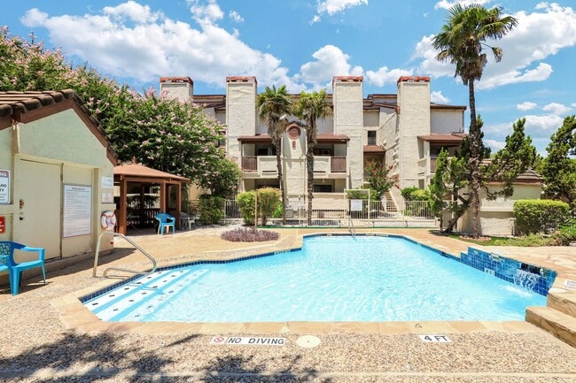 Building Photo - Stylish Two-Story Condo in the Heart of th...