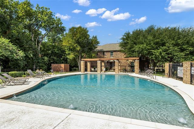 Building Photo - 4709 Bayview Dr